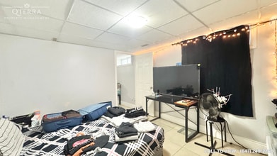 560 Gillies St in Cambridge, ON - Building Photo - Building Photo