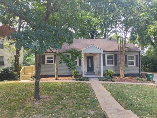 property at 2401 Vaulx Ln