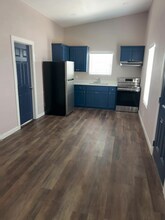 8413 Jaime Cavazos St in Monte Alto, TX - Building Photo - Building Photo