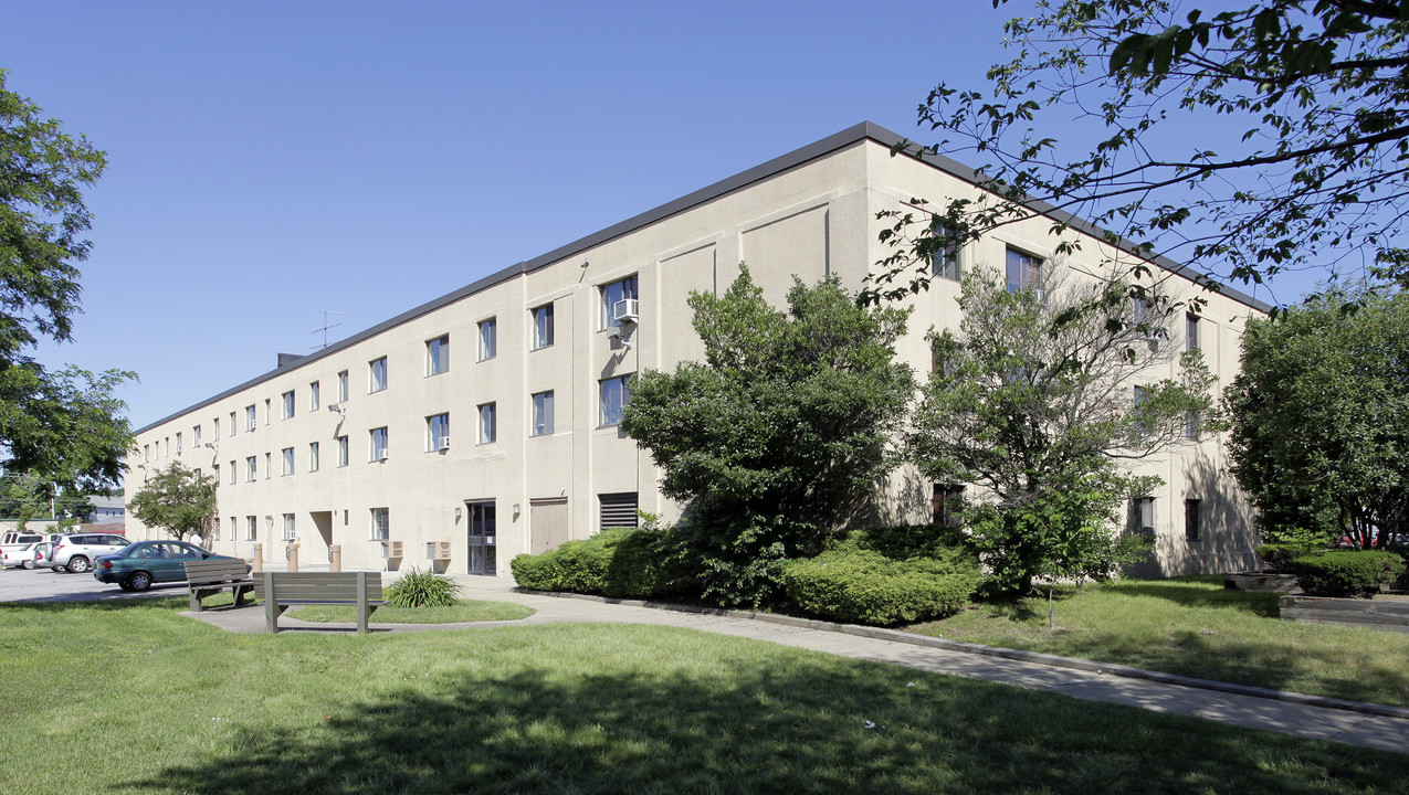 Stratford House Apartments in Providence, RI - Foto de edificio