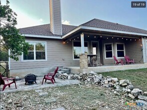 3948 Summit Dr in Canyon Lake, TX - Building Photo - Building Photo