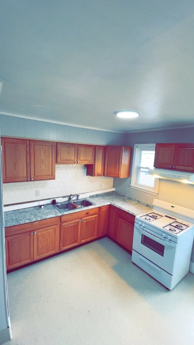 80 Sidney St Rentals in New Bedford, MA