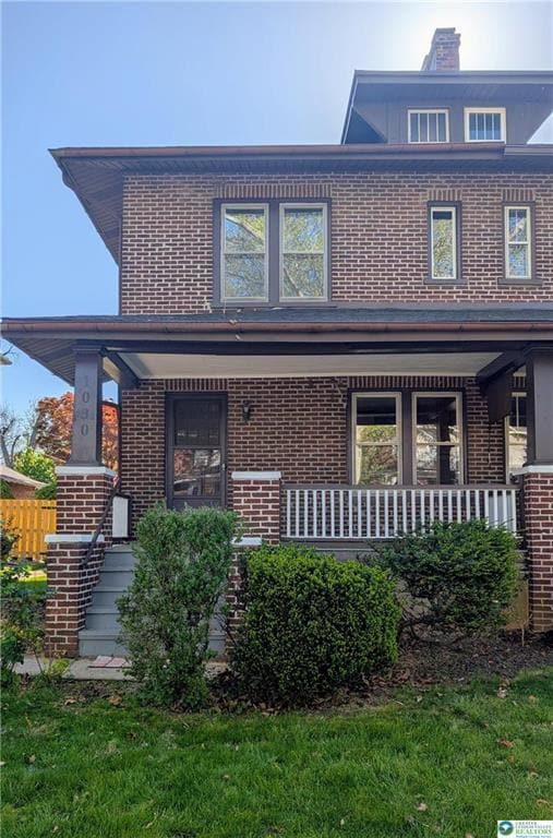 property at 1030 N New St