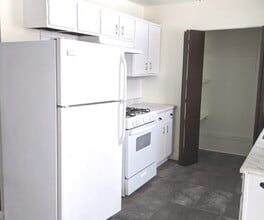 423 Grand Blvd, Unit 423 in Wauconda, IL - Foto de edificio - Building Photo