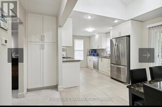 6077 King Rd in Nobleton, ON - Building Photo - Building Photo