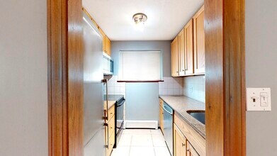 306 Savin Hill Ave in Boston, MA - Building Photo - Building Photo