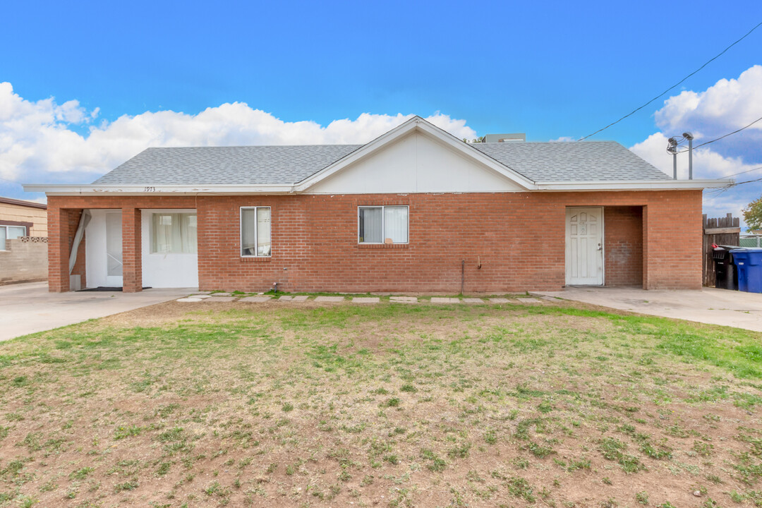 1973 E Don Carlos Ave in Tempe, AZ - Building Photo