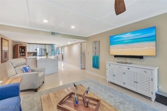4200 Belair Ln in Naples, FL - Building Photo - Building Photo