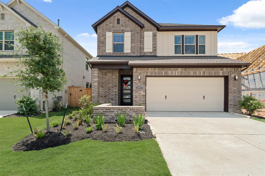 22007 Silk Pad Ct in Cypress, TX - Building Photo