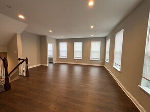 103 Loubell Dr in Canonsburg, PA - Building Photo - Building Photo