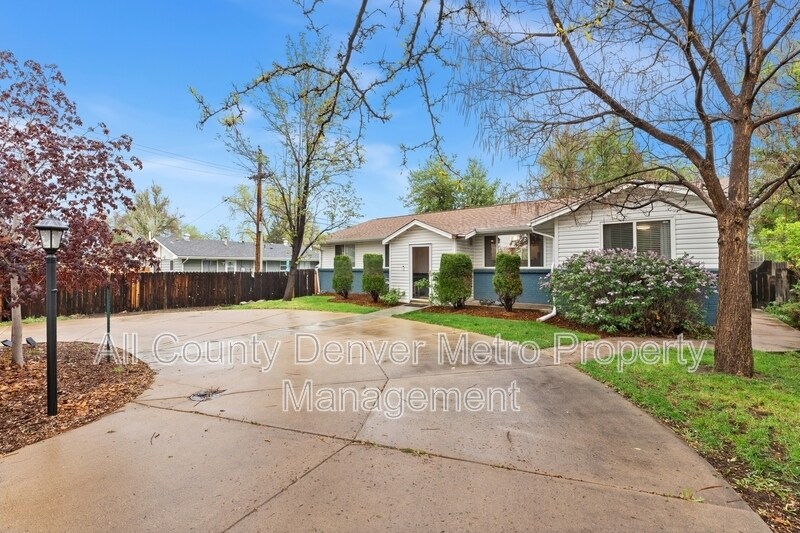 4896 Garrison St in Arvada, CO - Building Photo