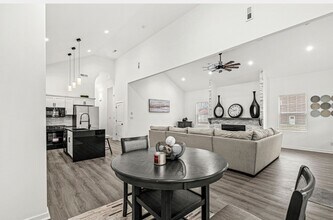 2428 N Gale St in Indianapolis, IN - Building Photo - Building Photo