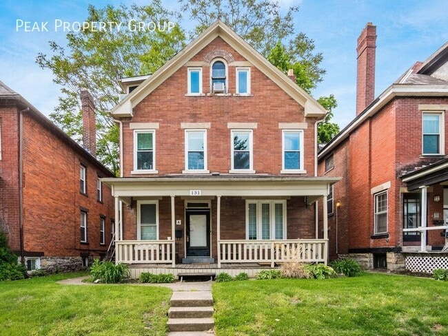 property at 131 W 8th Ave