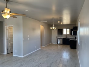 1068 Chitamacha Rd in Las Cruces, NM - Building Photo - Building Photo
