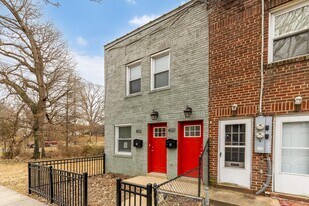 4131 Hunt Pl NE in Washington, DC - Building Photo