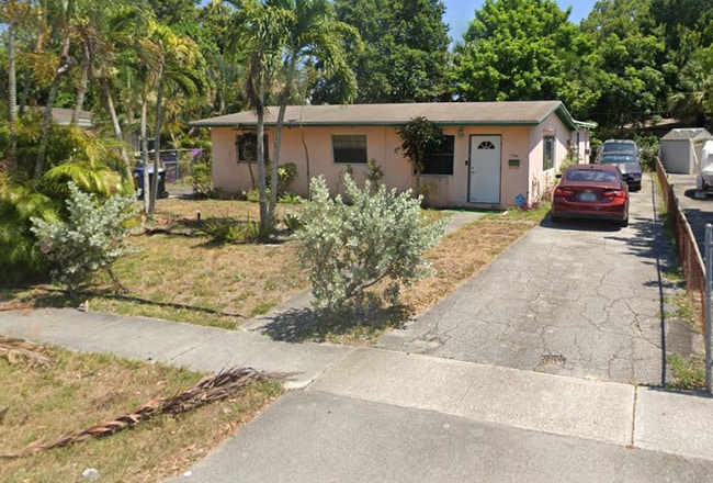 property at 1506 NW 17th St