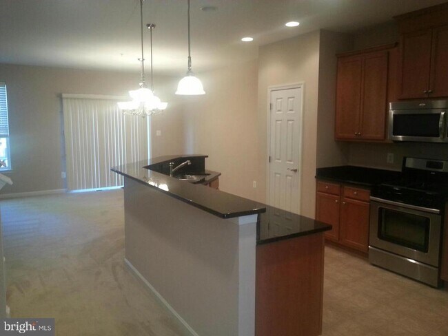23109 Periwinkle Way in California, MD - Building Photo - Building Photo