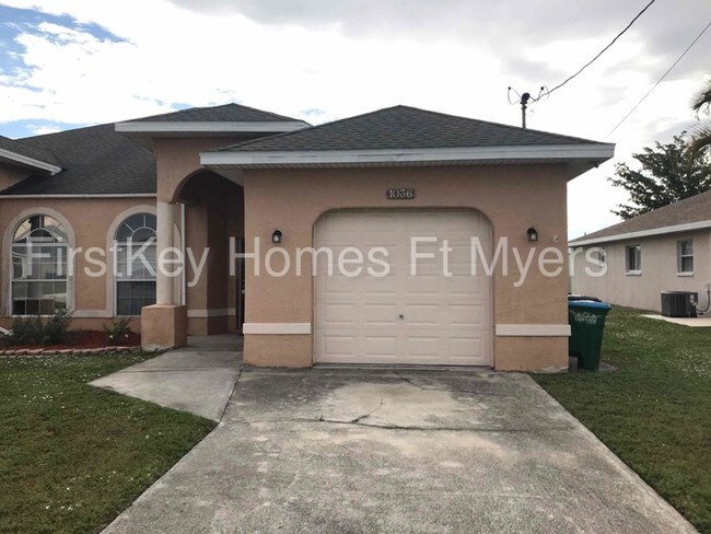 1036 SE 11th Terrace-Unit -2 in Cape Coral, FL - Building Photo - Building Photo