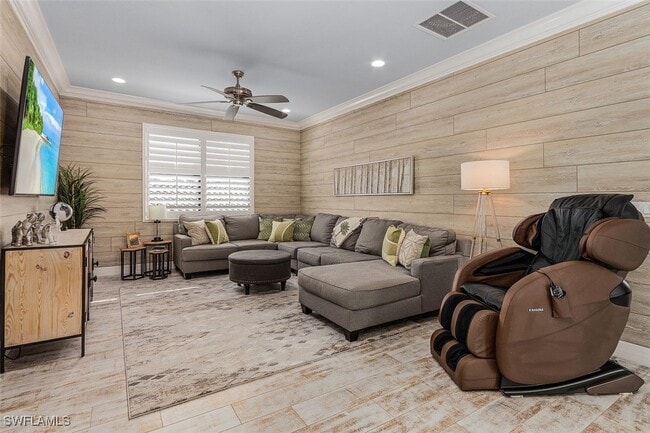 13528 Mandarin Cir