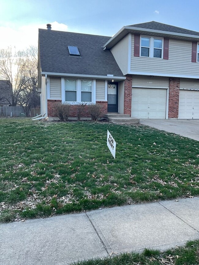 property at 11802 Caenen St