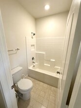 1327 Cathedral Oaks Rd in Chula Vista, CA - Building Photo - Building Photo