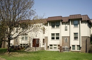 Pharaohs Valley in Marshalltown, IA - Building Photo