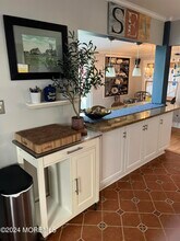 14 Cook St in Monmouth Beach, NJ - Building Photo - Building Photo