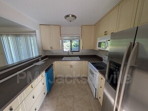 2257 Fairway Villas Ln N in Atlantic Beach, FL - Building Photo - Building Photo