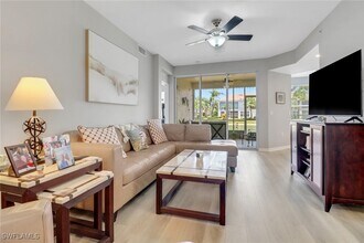 11601 Navarro Way in Ft. Myers, FL - Building Photo - Building Photo