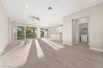2318 Sawyers Hill Rd in Naples, FL - Building Photo - Building Photo