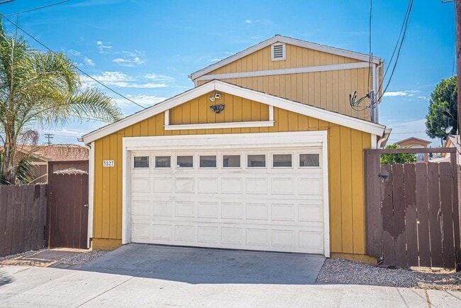 property at 3827 46th St