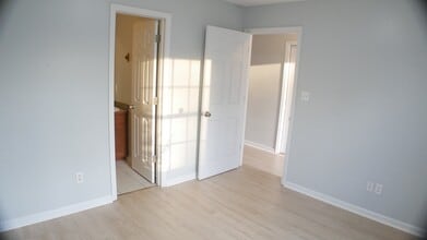 1738 Eli Pl, Unit B in Valdosta, GA - Building Photo - Building Photo