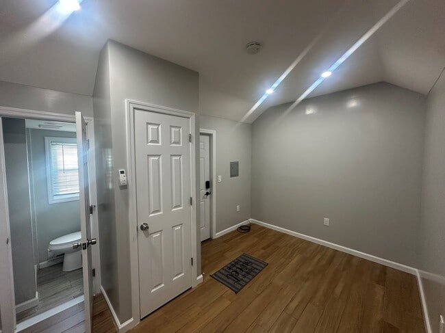 9110 182nd St in Queens, NY - Building Photo - Building Photo