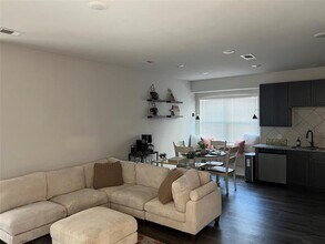 5513 Topwater Trl in Fort Worth, TX - Building Photo - Building Photo