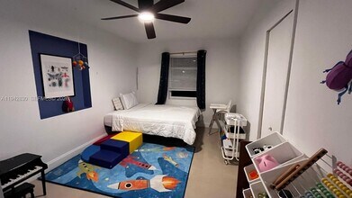 320 S 28th Ave in Hollywood, FL - Building Photo - Building Photo