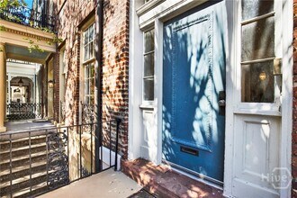 32 E Taylor St in Savannah, GA - Building Photo - Building Photo