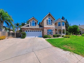 7760 N Gregory Ave in Fresno, CA - Building Photo - Building Photo