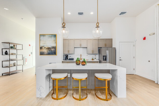 Bristol Park Apartments in Mount Dora, FL - Foto de edificio - Interior Photo