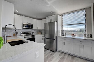 600 Egret Cir, Unit 7505 in Delray Beach, FL - Building Photo - Building Photo