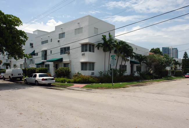 334 W 25th St in Miami Beach, FL - Building Photo - Building Photo