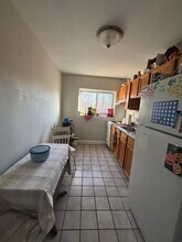 43 Selkirk Rd, Unit 1F in Boston, MA - Foto de edificio - Building Photo
