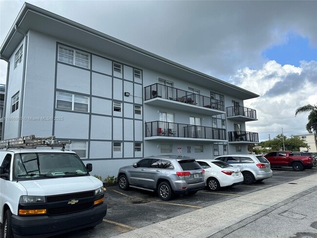 property at 1100 NE 1st Ct