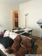 53 Fellsway W, Unit 22 in Medford, MA - Building Photo - Building Photo