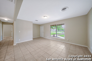 306 E Cheryl Dr in San Antonio, TX - Building Photo - Building Photo