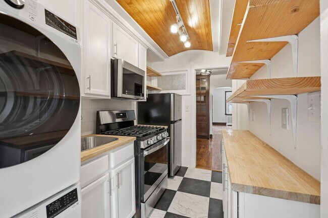 4026 9th St NE in Washington, DC - Building Photo - Building Photo