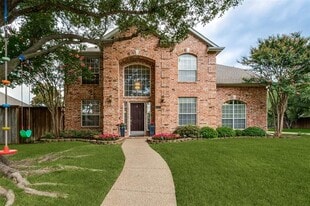 4621 Hinton Dr in Plano, TX - Building Photo
