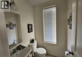 70 Bushwood Trl in Brampton, ON - Building Photo - Building Photo