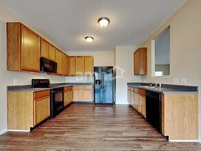 15296 Reflection Ct in Noblesville, IN - Building Photo - Building Photo