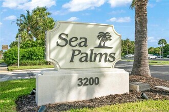 3200 N Hwy A1A in Fort Pierce, FL - Building Photo - Building Photo