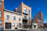 189 Greenpoint Ave in Brooklyn, NY - Foto de edificio - Building Photo